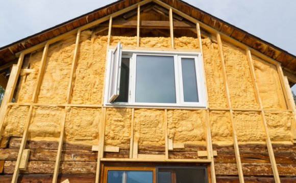 Как утеплить дом снаружи и чем